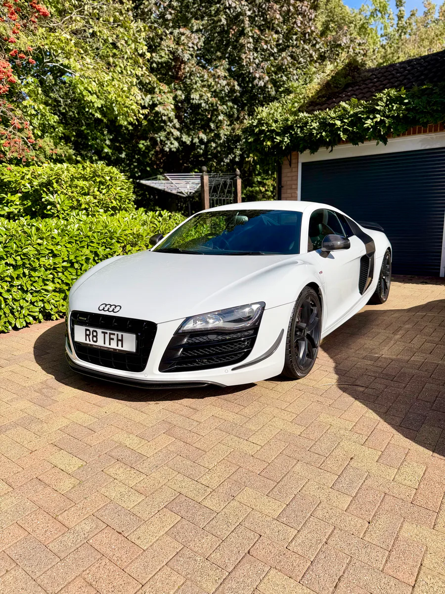 White Audi R8 at a Myst Auto mobile performance remapping appointment